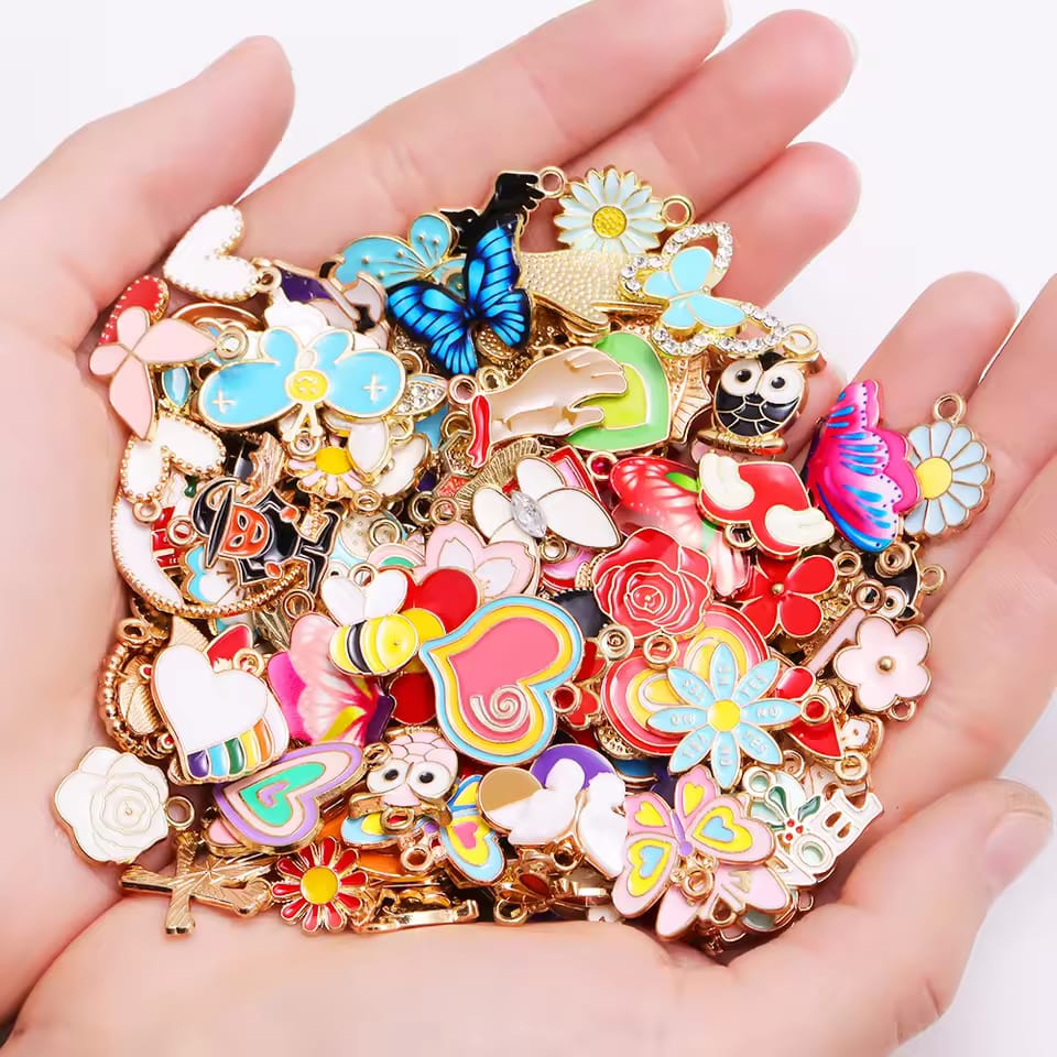 10/50 Pcs Mixed Enamel Charms – Daisy, Sakura, Heart & Star Pendants | DIY Jewelry Making Accessories for Bracelets, Earrings, Necklaces & Crafts _KS