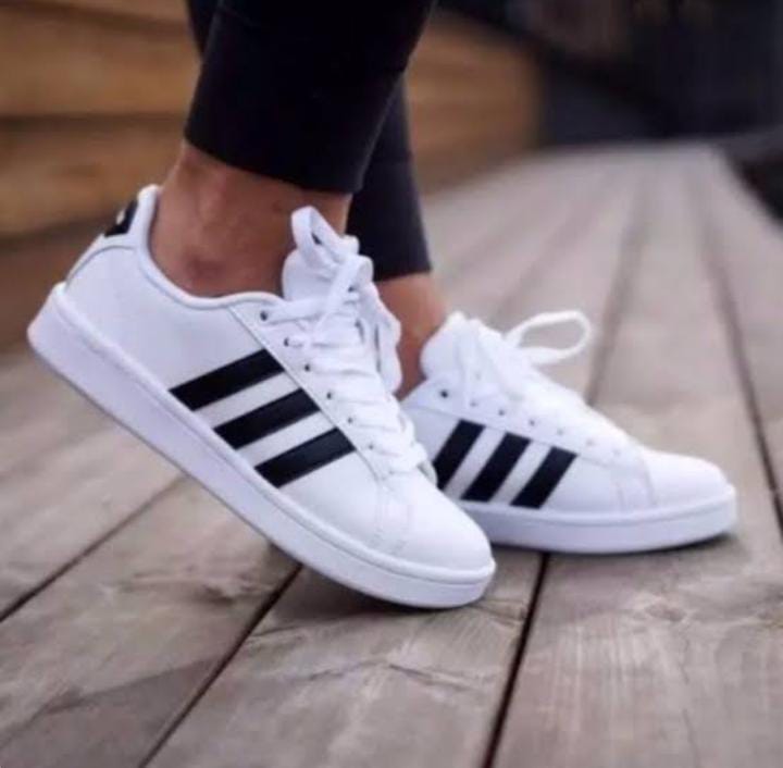 Women's white shoes ladies' flat shoes girls sneakers Athletic students casual breathable PU shoes