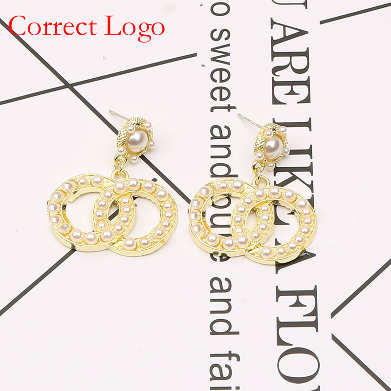 Fashionable Exquisite European American Jewelry, Long Top Quality Irregular High-Gloss Pearl Earrings, Unique And Trendy Double-C_voghion.com