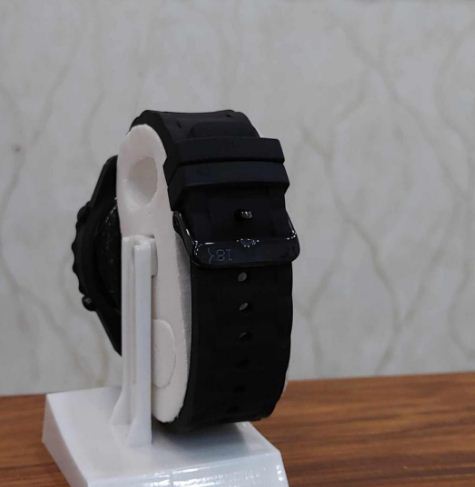 Men's sports watch