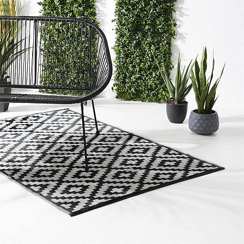 Plastic Mat  Indoor/Outdoor Rug  Chatai Mat (5’ x 8’)