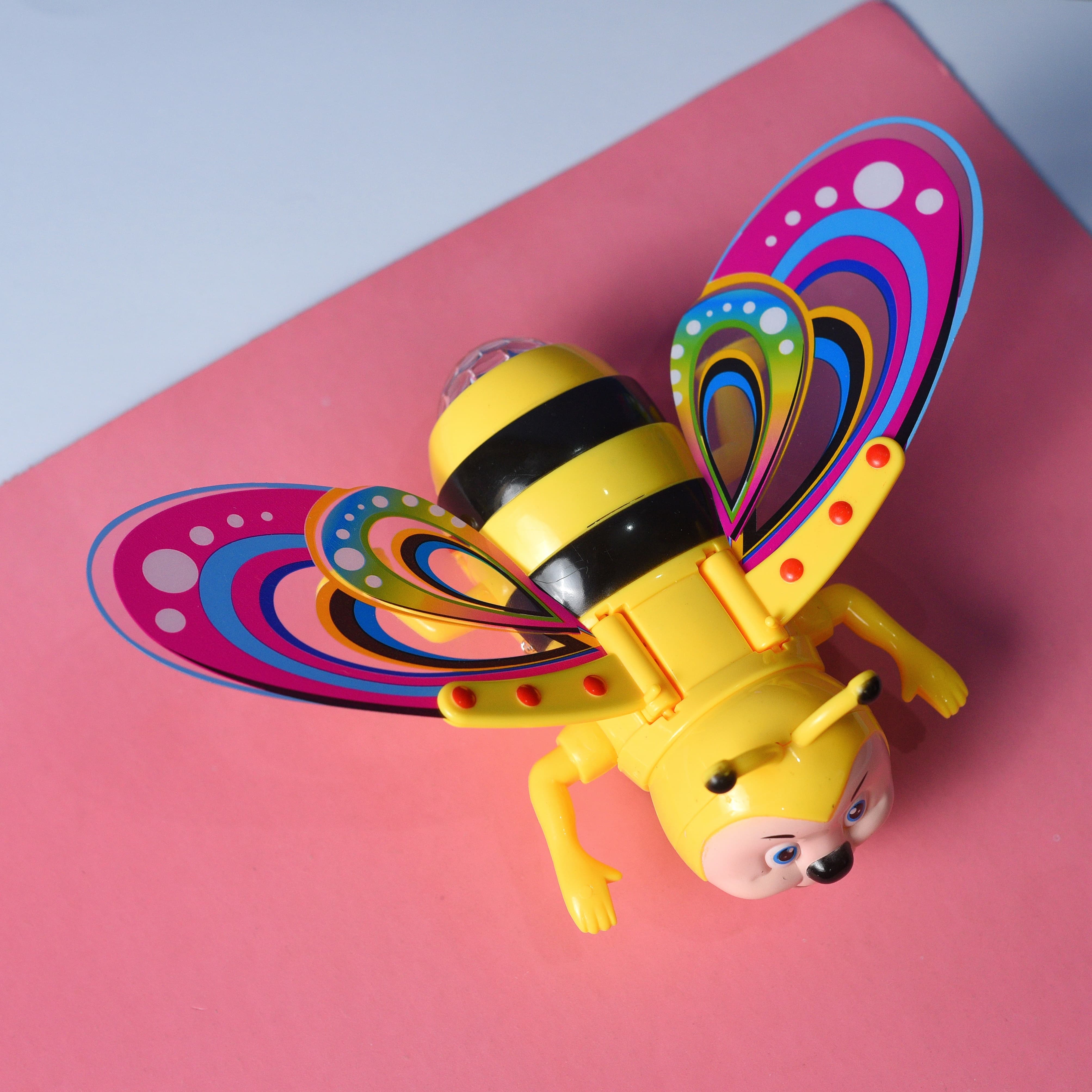 Little Honey Bee Adventure Toy Glowing Harmonious Cell Operated