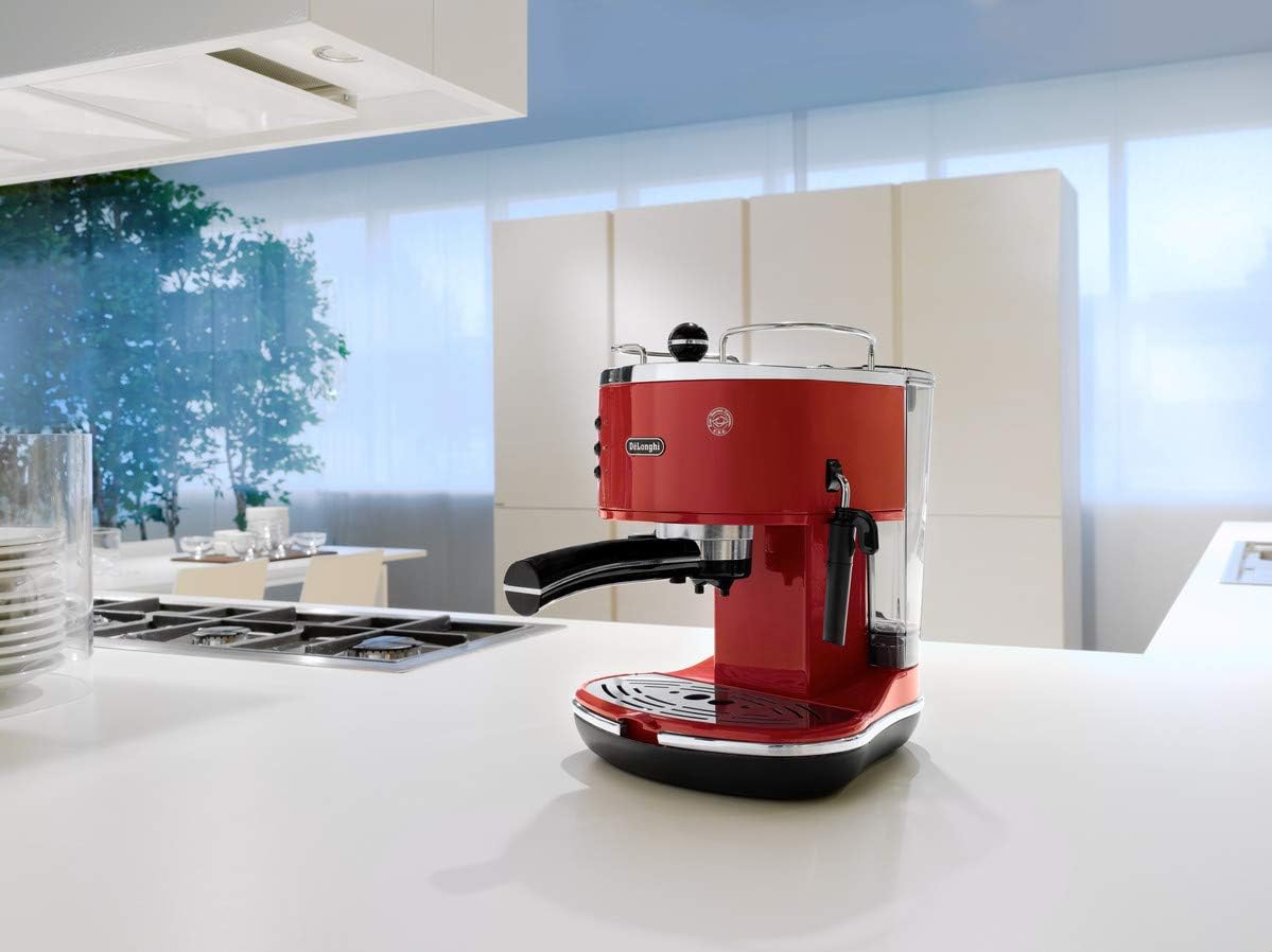 DeLonghi Icona Pump Espresso Coffee Maker Red