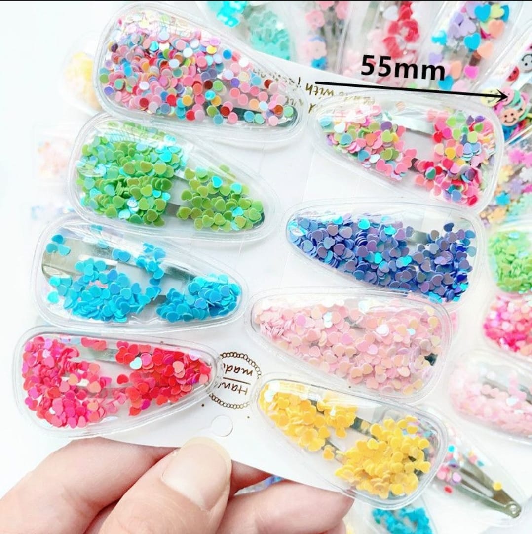 2 pcs baby clip and hair aceessories By Baby City Official