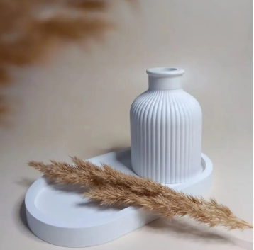 Set of 3 Home Decor Pieces, Jewelry Storage Box, Mini Vase, and Oval Tray for Dressing Table Display