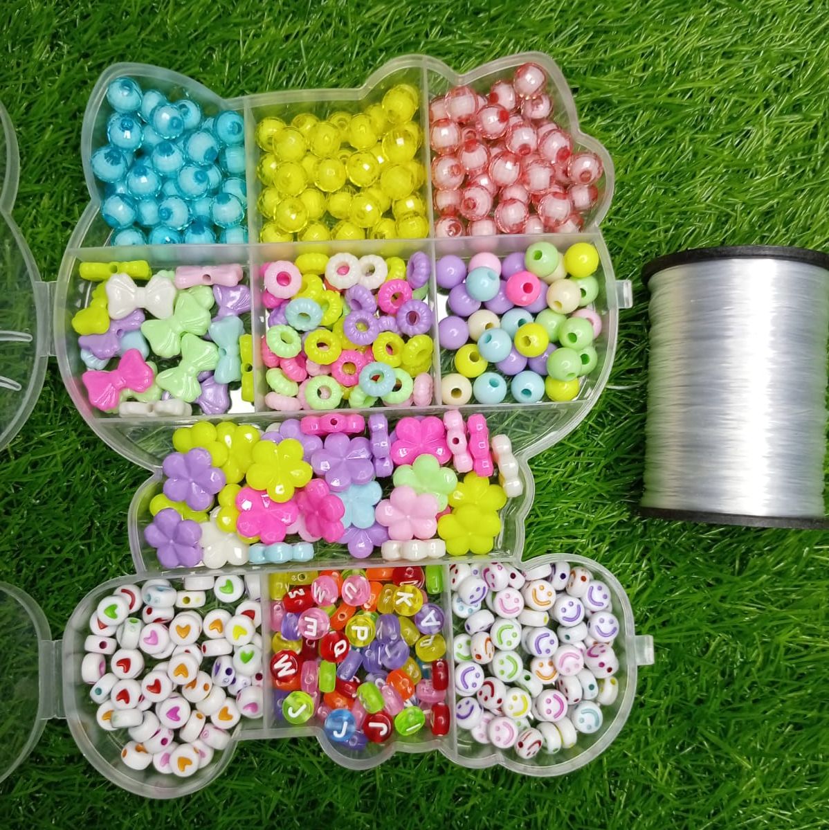 Complete DIY Bracelet & Jewellery Making Kit for Girls | Magnetic Heart Charms + Jump Rings & Lobster Clasps | Alphabet Beads & Accessories Set with Big Storage Box | DIY Jewellery Making Beads Box | Art & Craft Kit for Kids & Teens (Multiple Kits Availab
