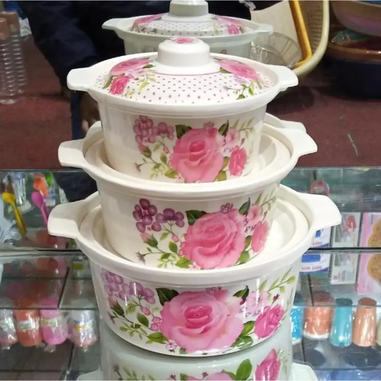 Serving bowls store with lids