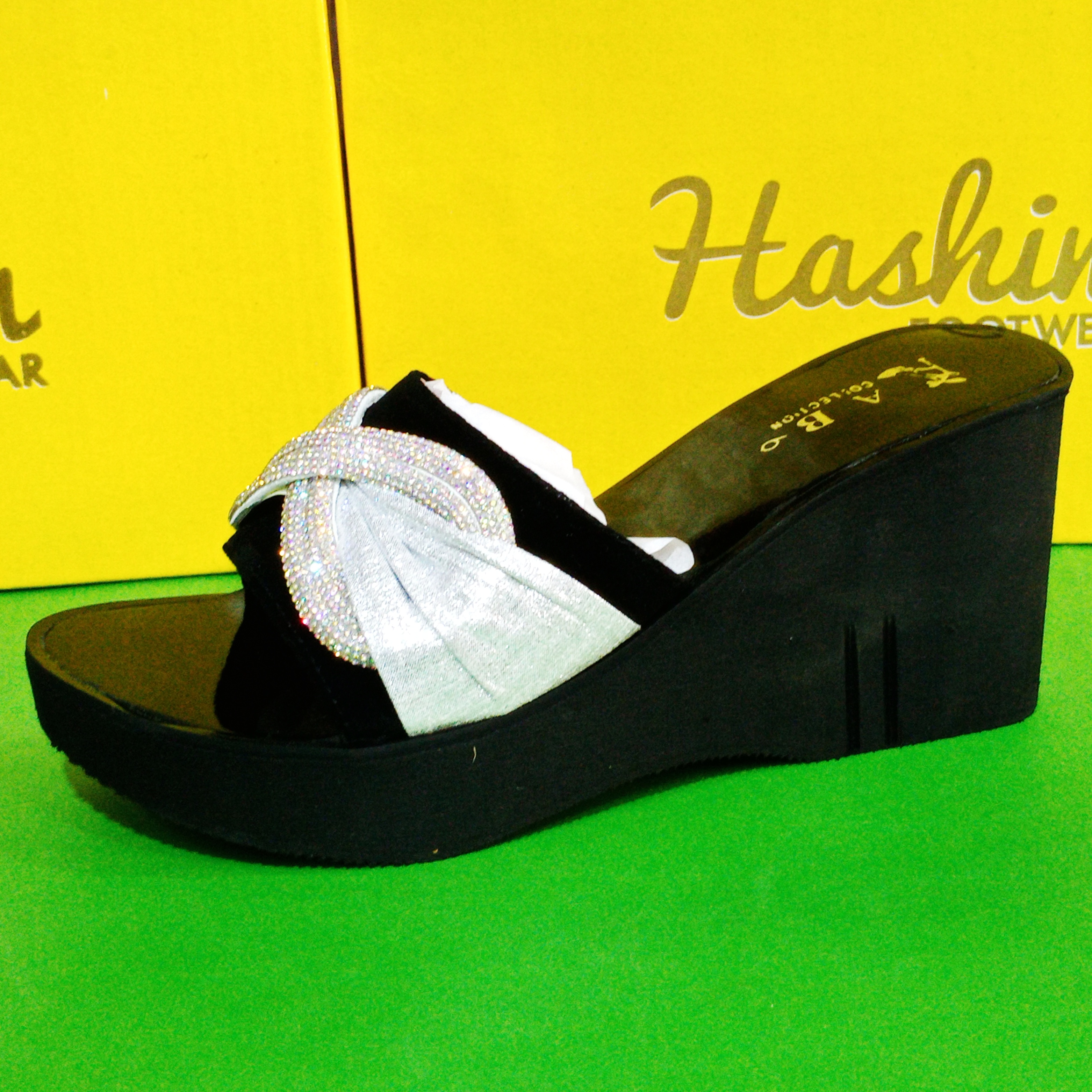 Fancy Sofa Sole Wedge Sandals for Women