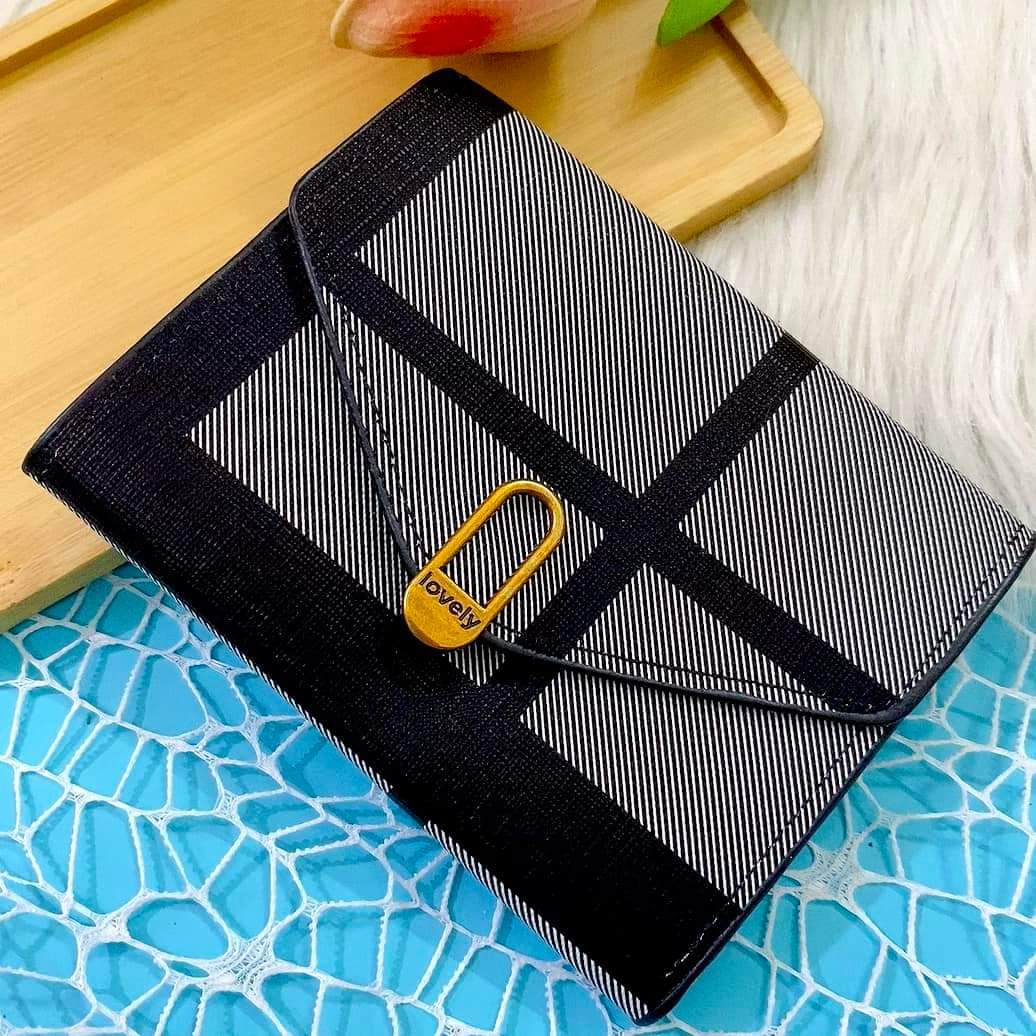 Korean Style Slim Trifold Faux Leather Wallet with Card Holder for Women