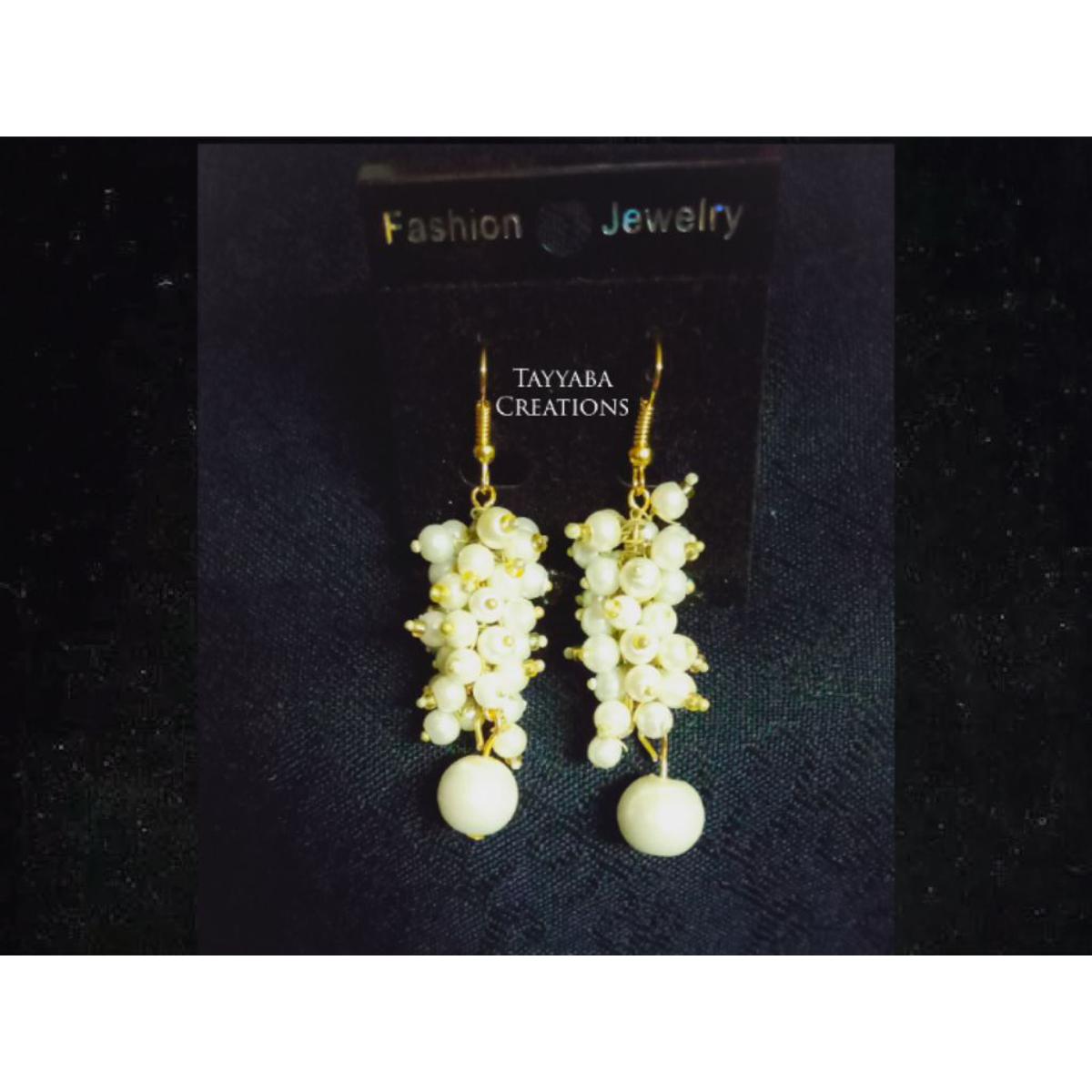 Trending Pearl EarringsFor Stylish look