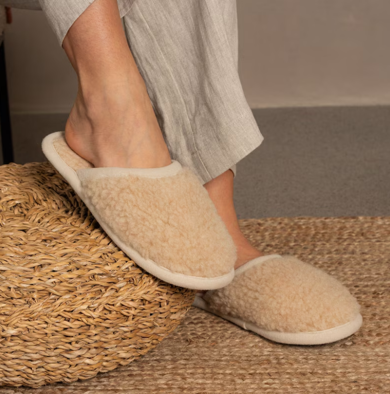 Wool Fluffy Indoor Slippers for Men and Women with Non Slip Sole Free Size