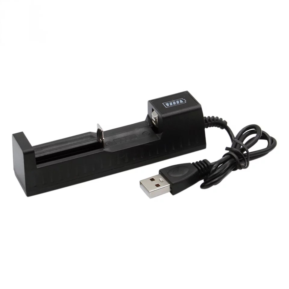 1Pc Single Slot USB Charger for Rechargeable 18650 Li-ion Batteries