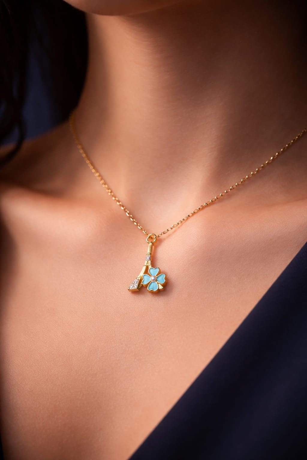 Luxury Eiffel Tower Clover Pendant Necklace for Women – Gold Plated Paris-Inspired Necklace | Korean Aesthetic Jewellery | 1pc