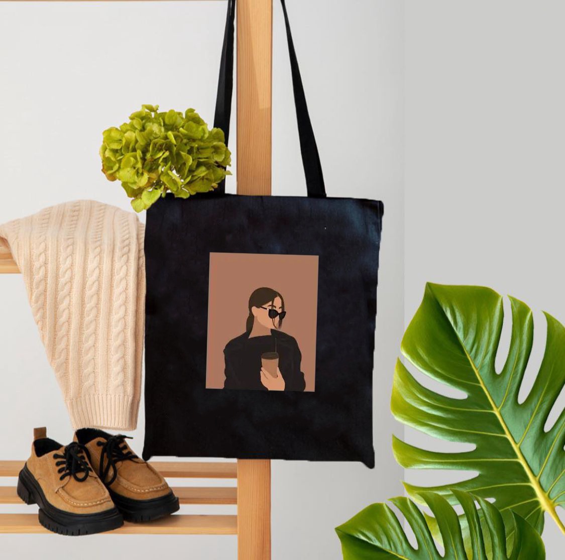 Trendy Free bear Tag Printed Tote Bag For Girls & Women