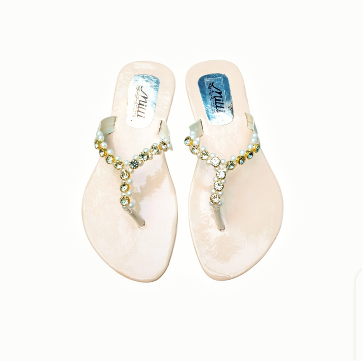 Slippers for Women | Brand New Comfortable Ladies Slippers | Soft Indoor & Outdoor Use | Stylish & Cozy Women's Footwear | Home & Travel Essentials | Perfect for All Seasons | Fashionable Comfort for Daily Wear