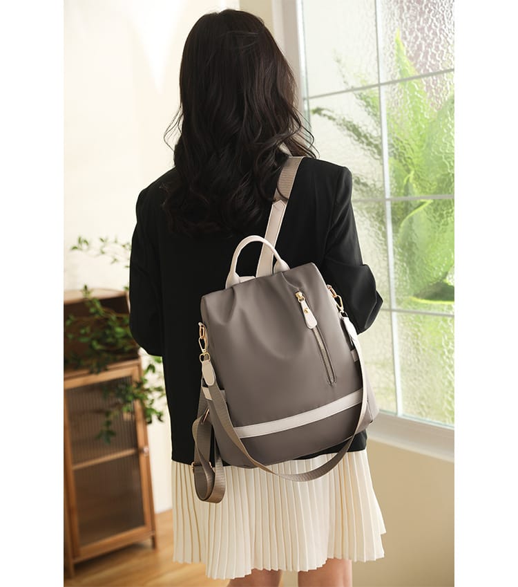 Fashion  Student Backpack NEW Badge  Girls School Bag High Capacity Women Backpack Female Cute Leisure Travel Mochila