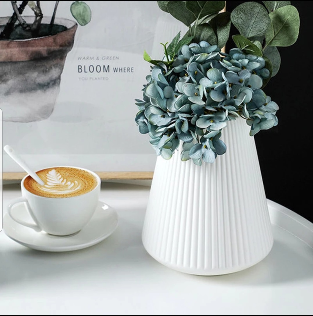 Modern luxury vase for home decoration flower vases decorative