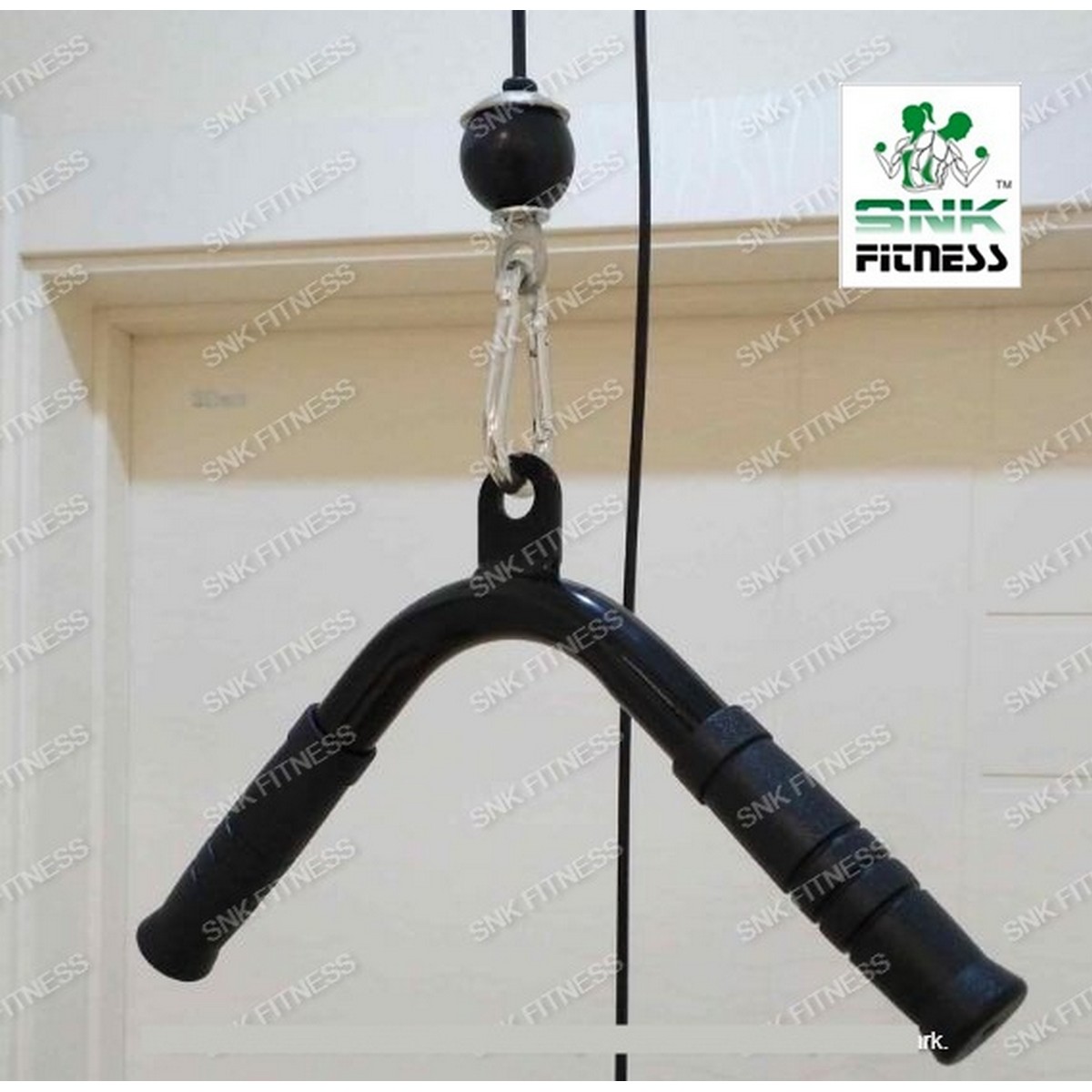 Home Gyms Fitness Tricep Press Down Bar LAT Pulldown Bar Handle Attachments for Pulley System Cable Machine with Rubber Handgrips