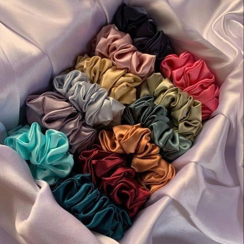 Pack of 10 and 5 Premium Silk Scrunchies for Girls – Soft Stretchable Silk Poni , Hair Poni Scrunchies, Stretchable Hair Scrunchies, Hair Ties & Rubber Bands for Daily Use, Ponytail & Bun Hairstyling