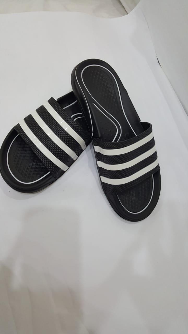 adidas ka chappal