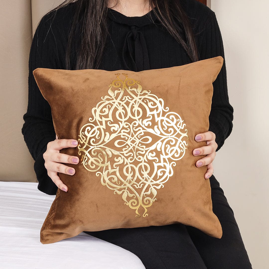 Luxury Motive Laser Velvet Cushion Cover