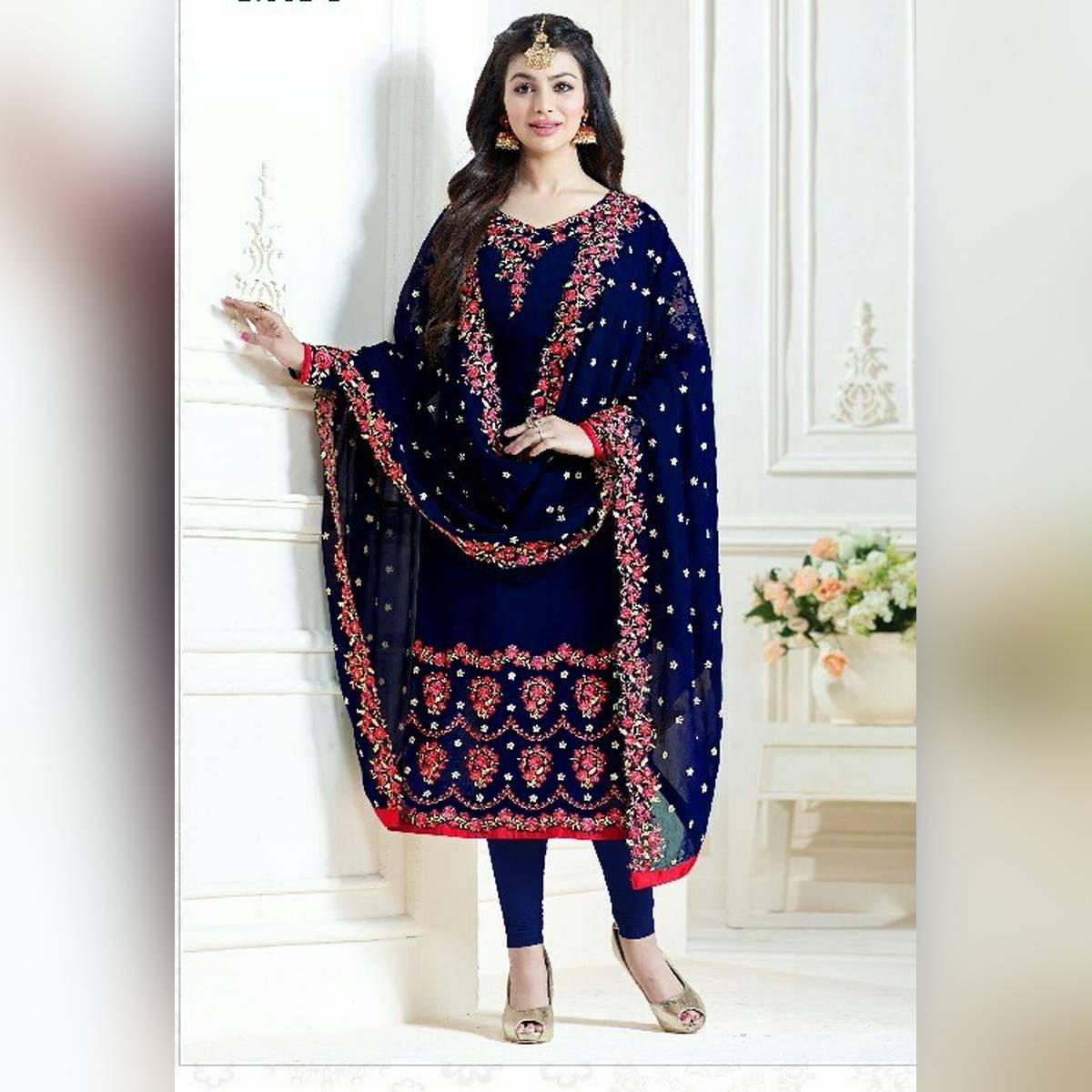 pakistani dresses for old ladies Bride Mum Outfit Pakistani