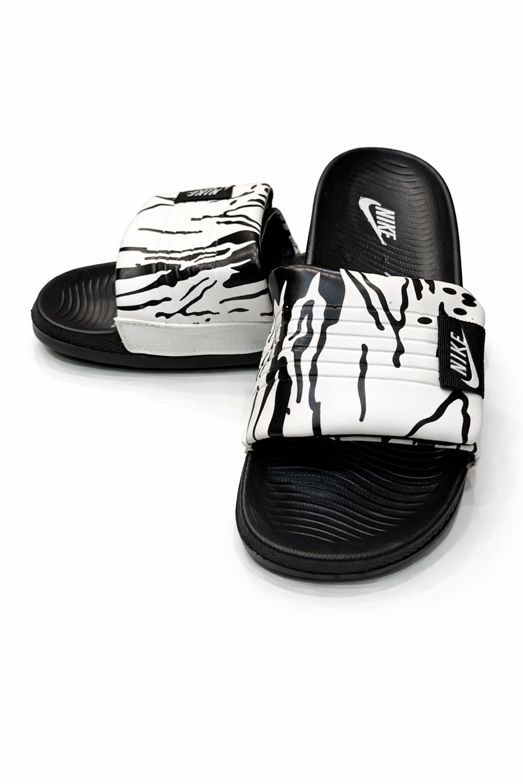 New Style Flip Flops Slippers for Boys Stylist Chappal for Men New Arrival High Quality Non-Slip PU Rubber Comfortable Leigth Weight Beach Sandal for Outdoor and Indoor use