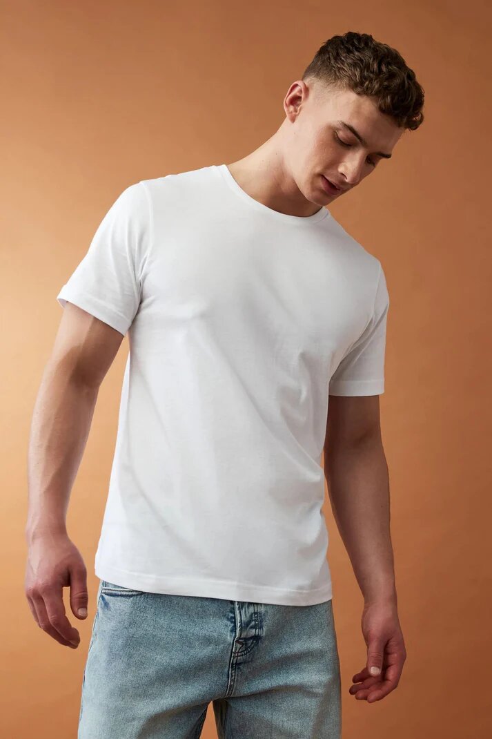 White T-Shirt Round Neck For Men Summer Collection