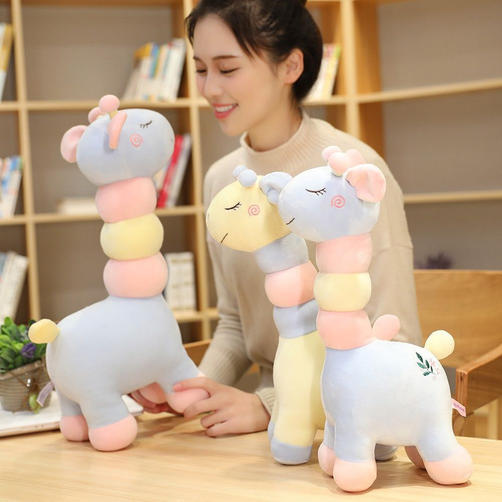Non-Toxic Giraffe Toy Adorable Colorful Giraffe Plush Toy Soft Stuffed Animal For Kids