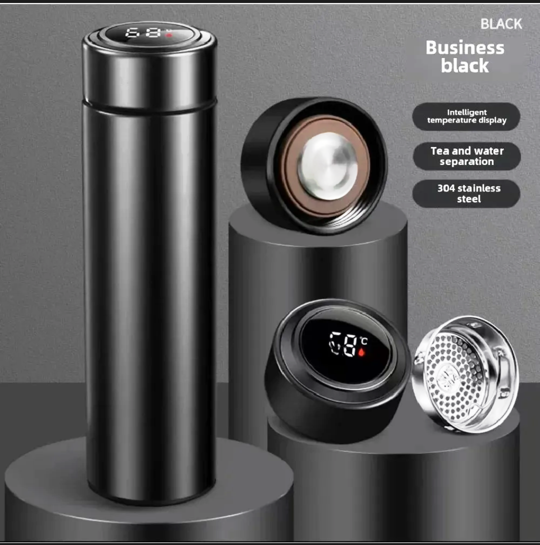 Customized Name Premium Smart Vacuum Insulated Water Bottle with LED Temperature Display – 500ml