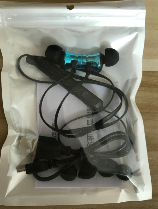 Magnetic Sports Wireless Earphones Stereo Mini Wireless Bluetooth Cordless Earphone Noise Cancelling headphone