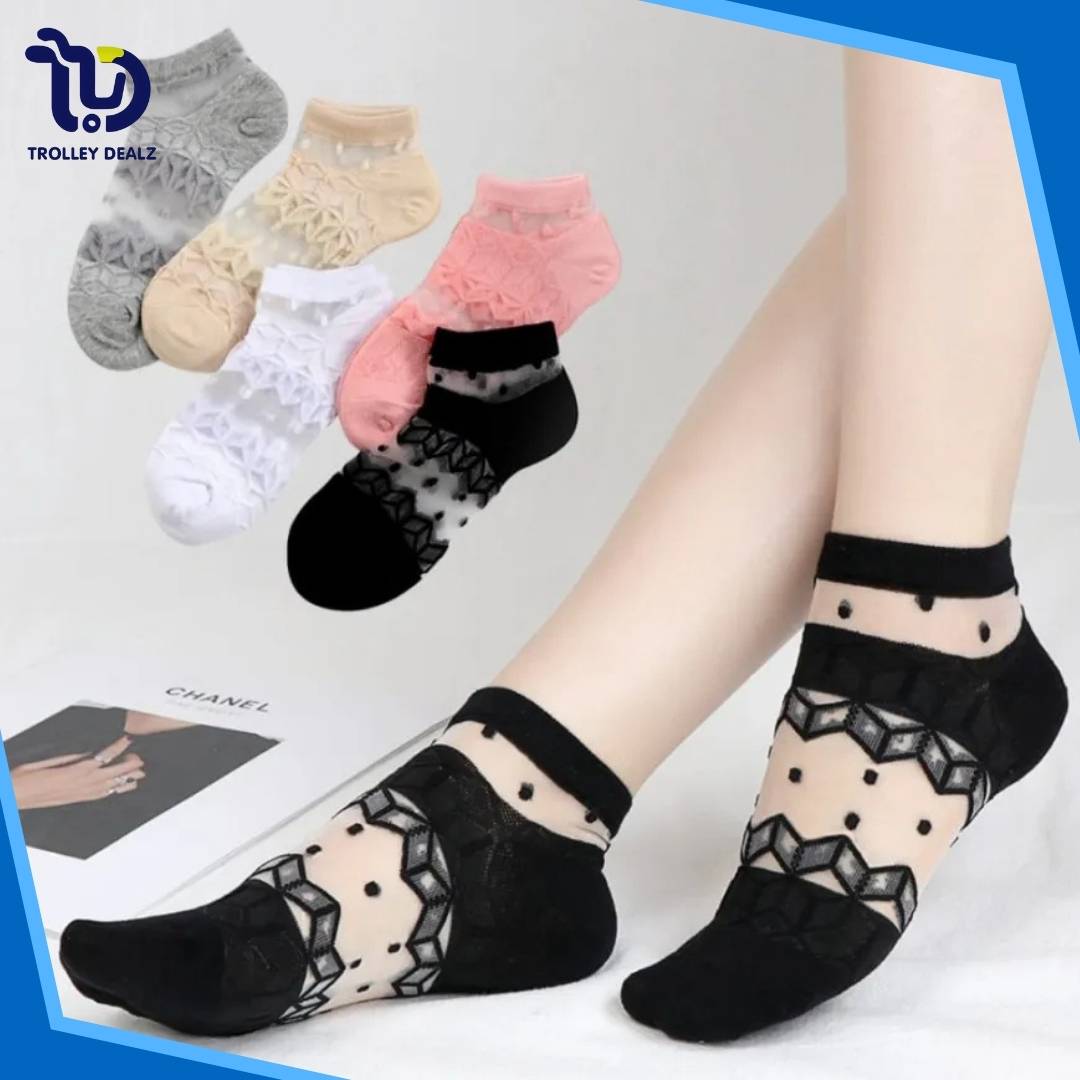Pack of 5 - Comfortable Breathable Ankle Socks for Woman Soft Sport Short Ladies Socks Fancy Ladies Net Silk Anti-Slip Socks For Girls Korean Style Ladies Socks Fancy Low Cut Socks For Women .