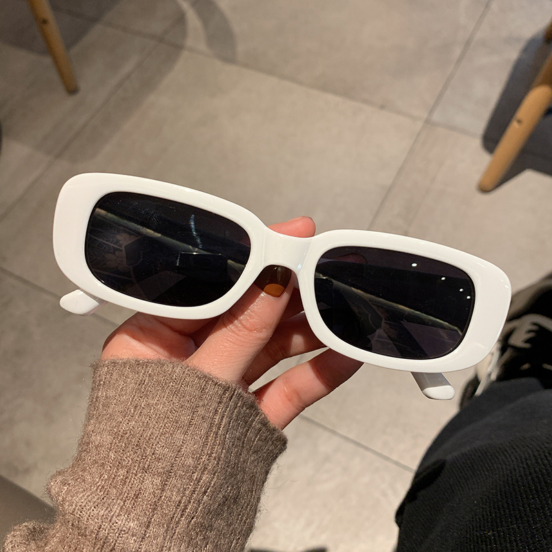 Classic Retro Square Sunglasses for Men and Women Vintage Square Glasses for Girls and Boys