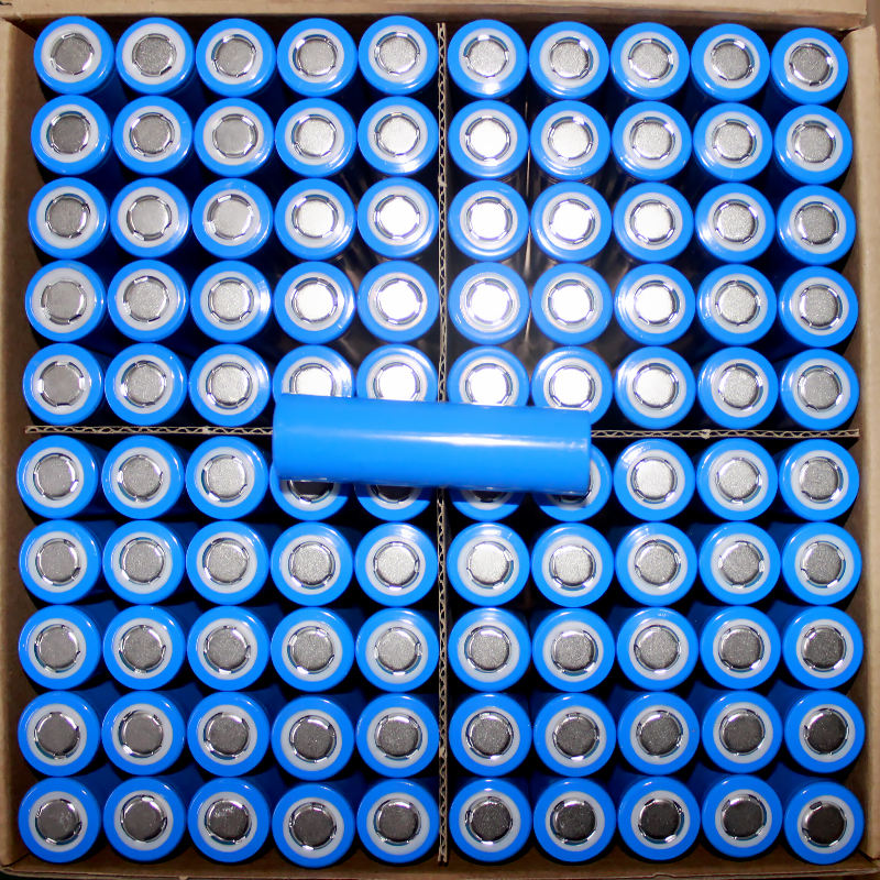 18650 Lithium Ion Rechargeable Cell 3.7V to 4.2V | Capacity Checked Reclaimed Power Battery | 2000mAh to 2600mAh | For DIY Projects, Power Banks, Solar Lights, Torches, Flashlights, Robotics, Toys, E-Bikes, Electronics Kits, Pakistan 18650 Battery
