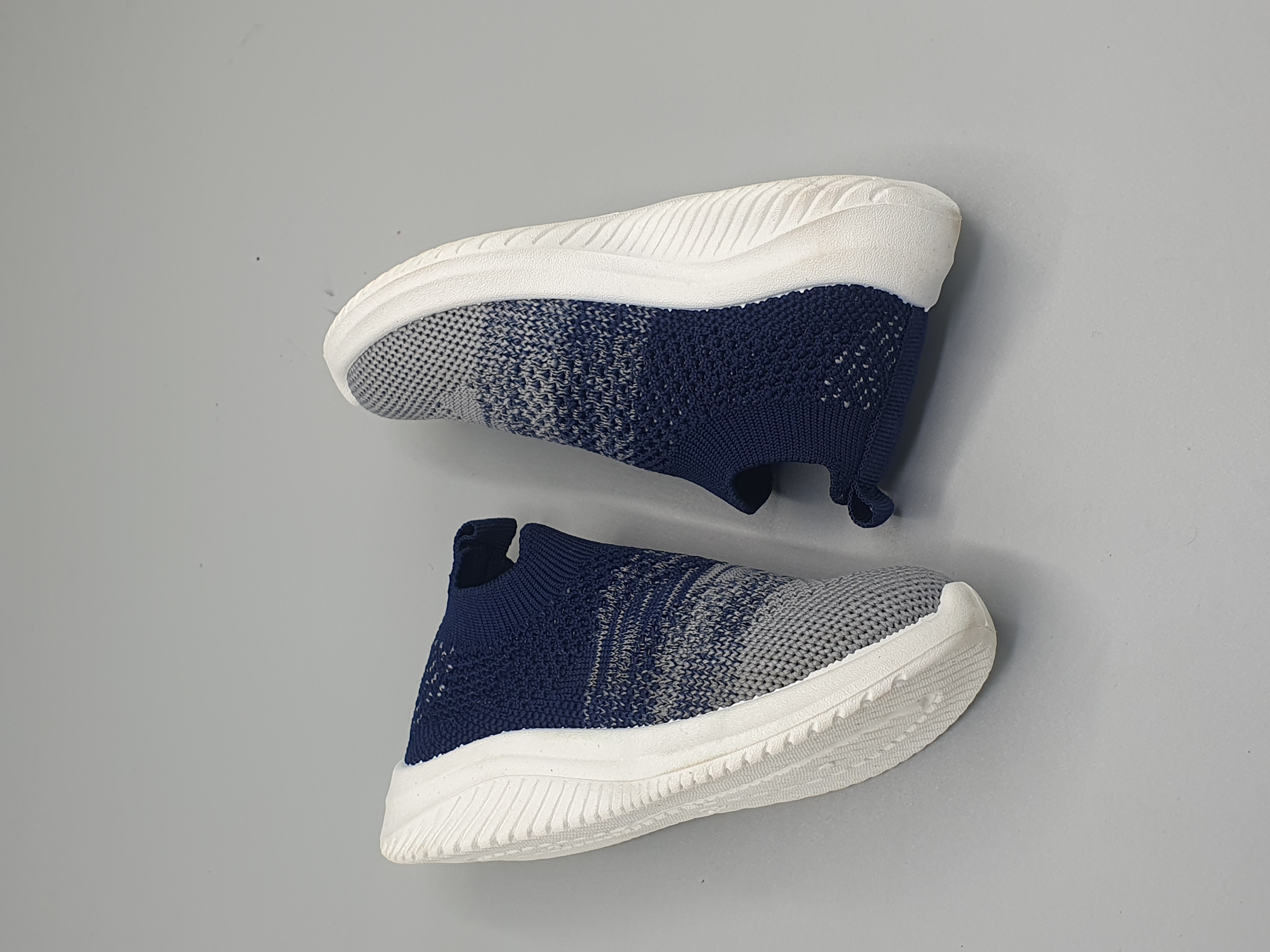 Stylish Kids Sneakers for Boys & Girls | Breathable Mesh Casual Shoes | Soft Comfortable & Washable Jogger Shoes (3Year–14Year)