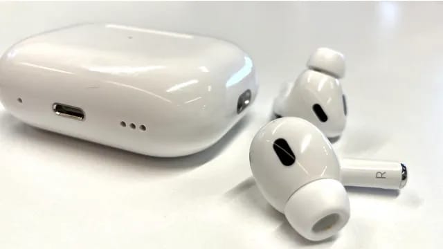 Sound & High Quality Touch Sensors True Stereo Headphones with Built in Mic 10m Transmission Bluetooth Wireless Earbuds , Sport Headset for all Bluetooth Smart devices