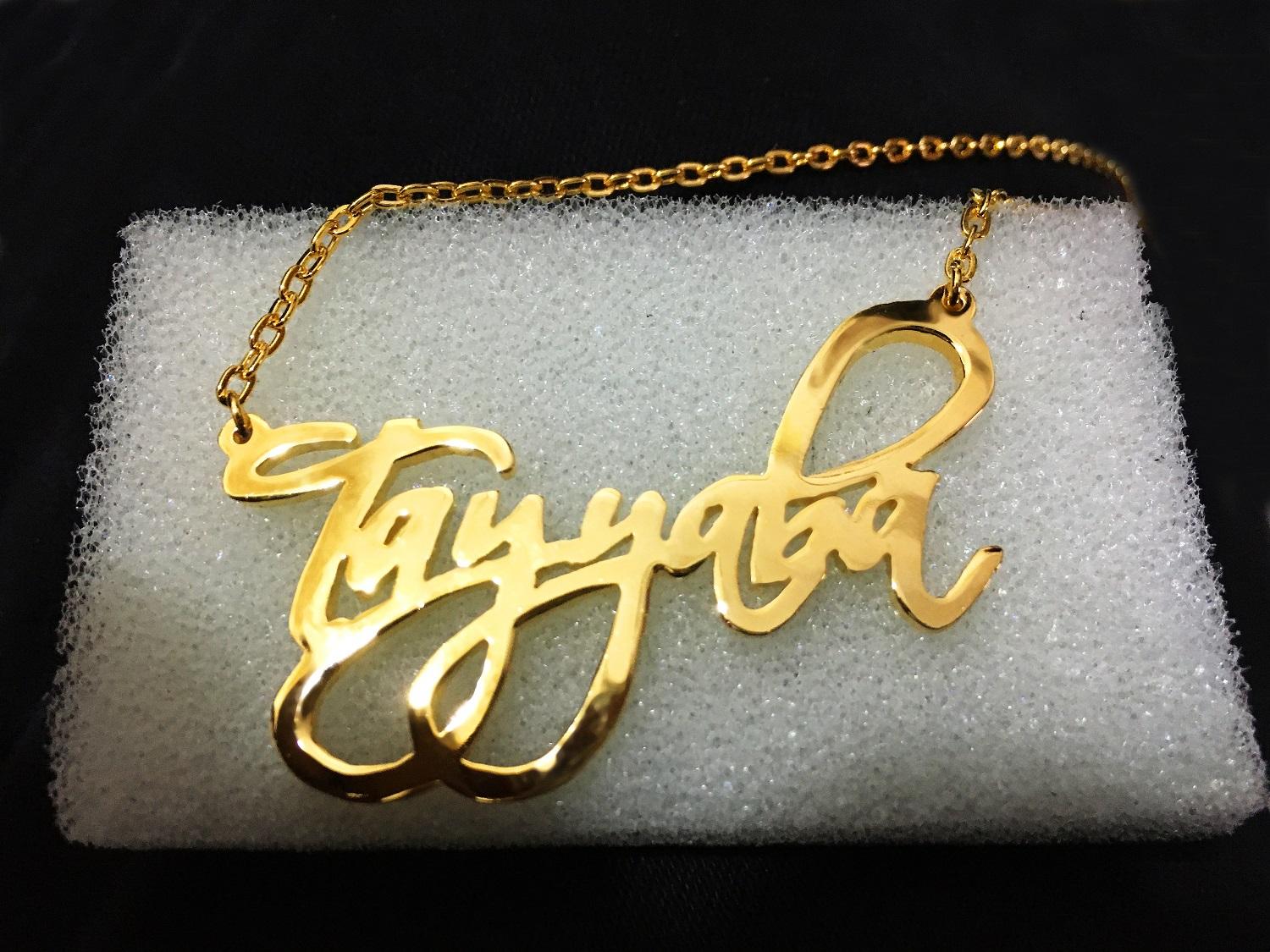 tayyaba name locket