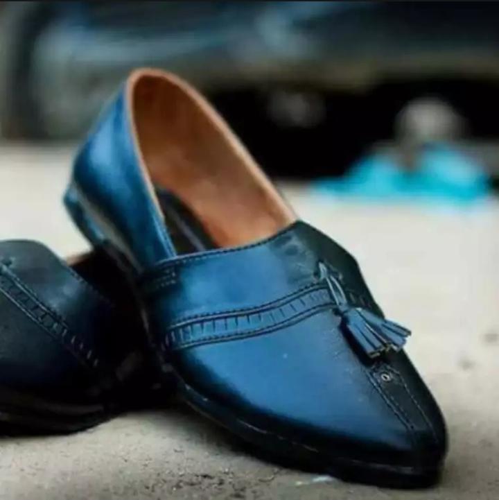 black leather khussa