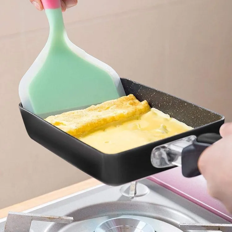 Non-stick Omelette Spatula Durable Heat-resistant Silicone Cooking