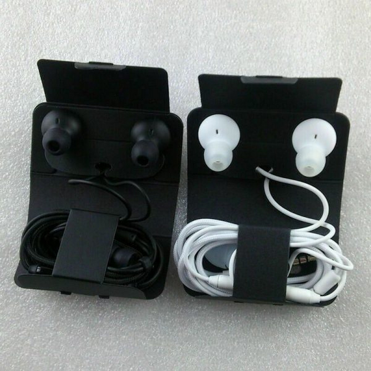 AKG S10 Handsfree | Universal 3.5mm Earphones | Heavy Bass & Clear Sound | Compatible with All Android Devices.