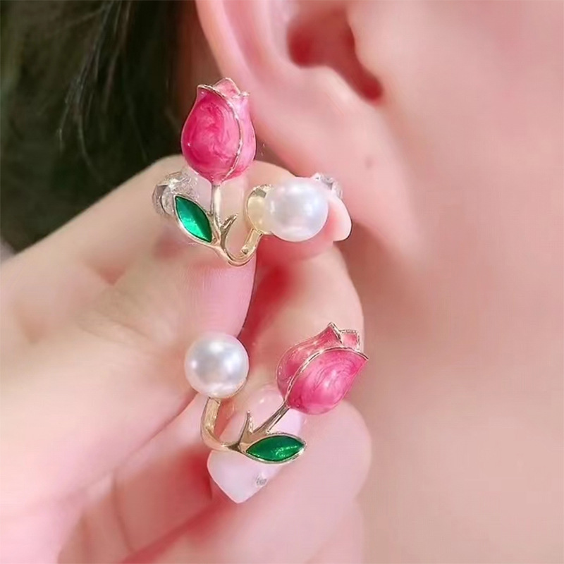 Tulip Flower Pearl Stud Earrings for Women and girl jewelry Exquisite Pearl Earring Party Jewelry
