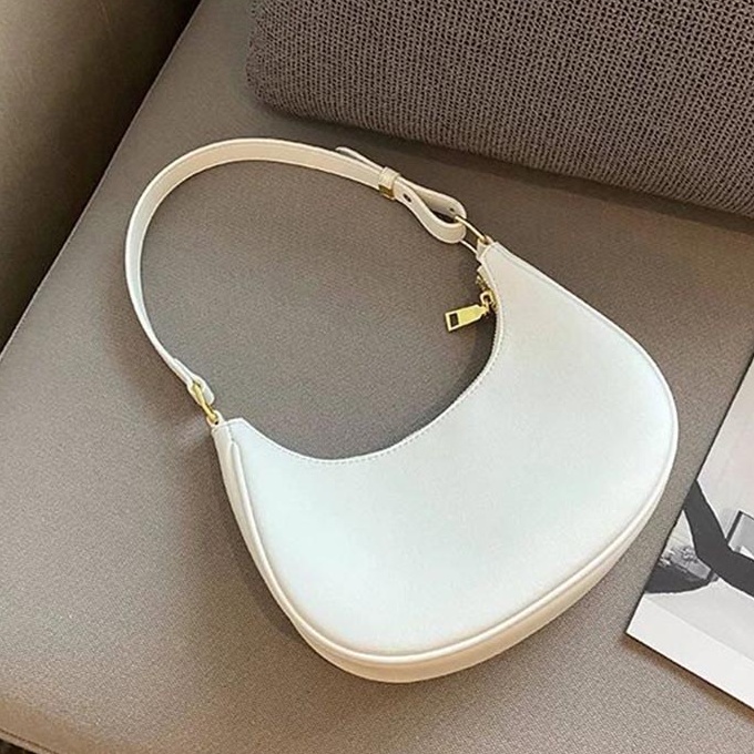 Premium Leather Hobo Handbag for Girls,Soft Faux Leather Crescent ladies Handbag For Girls, Shoulder Underarm Bag, Stylish Women's Purse with Phone Pouch, Trendy Gift Bag