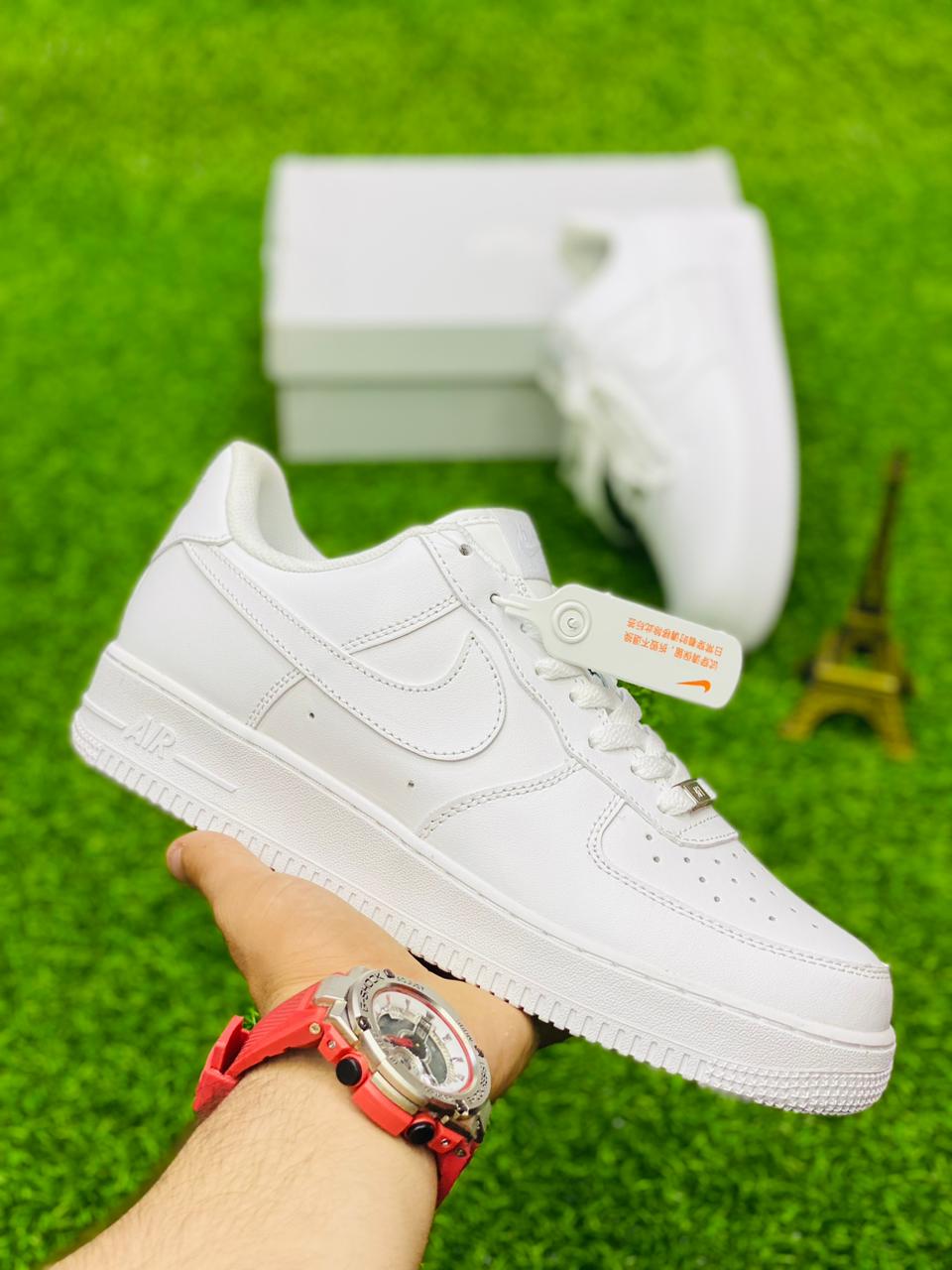 men's white air force ones