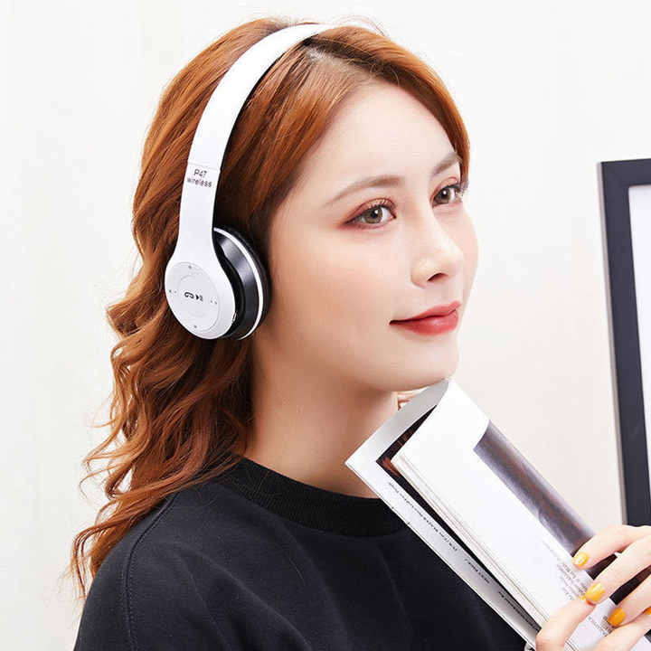 P47 Wireless Bluetooth Stereo Foldable Headphones Built-In Mic Compatible with Android & PC