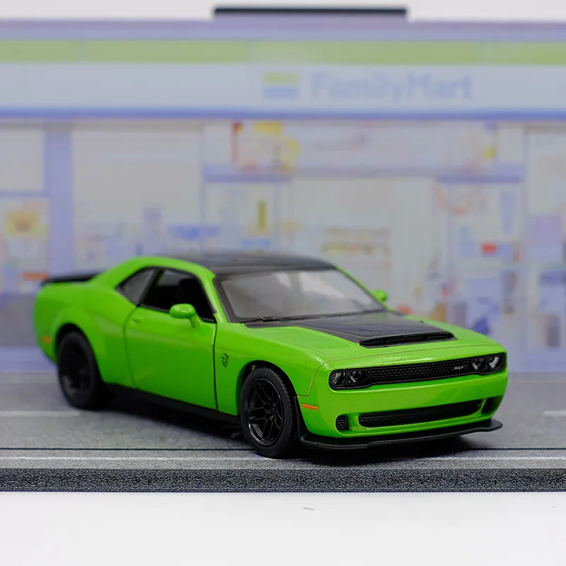 5461DP BY Kinsmart 2023 Dodge Challenger 1/40 (The price of $85