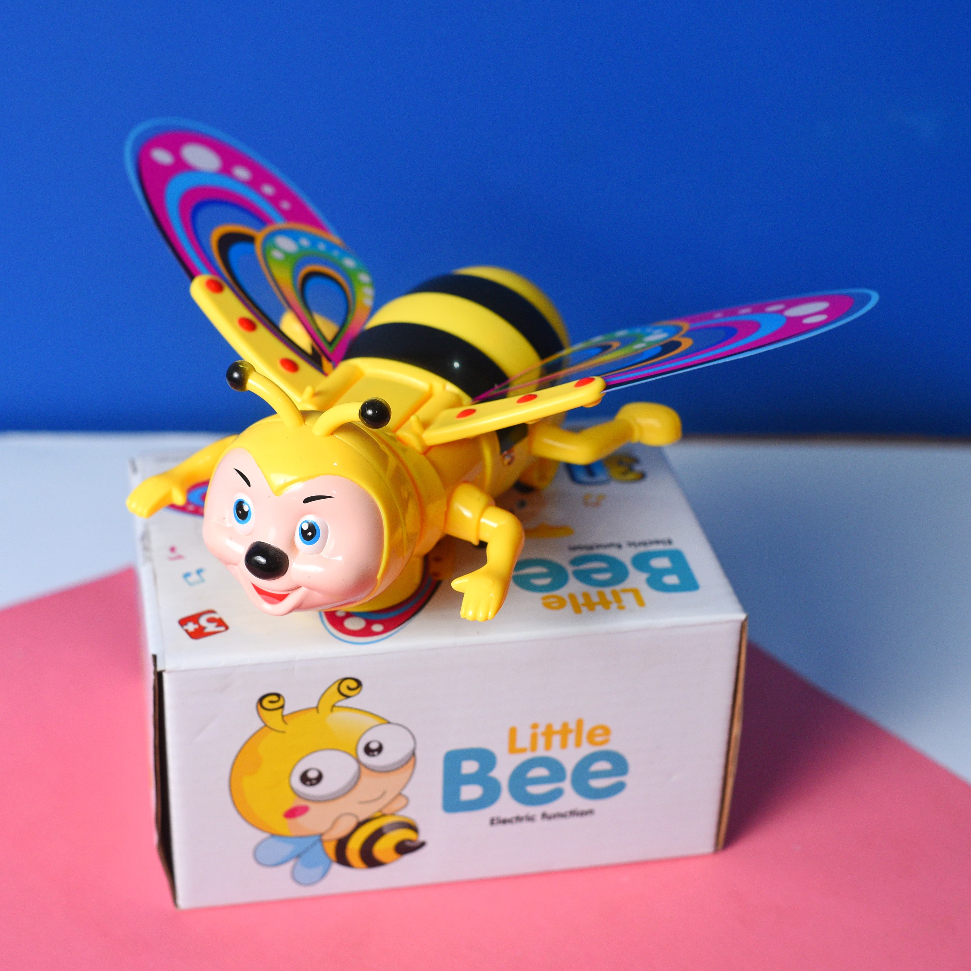 Little Honey Bee Adventure Toy Glowing Harmonious Cell Operated