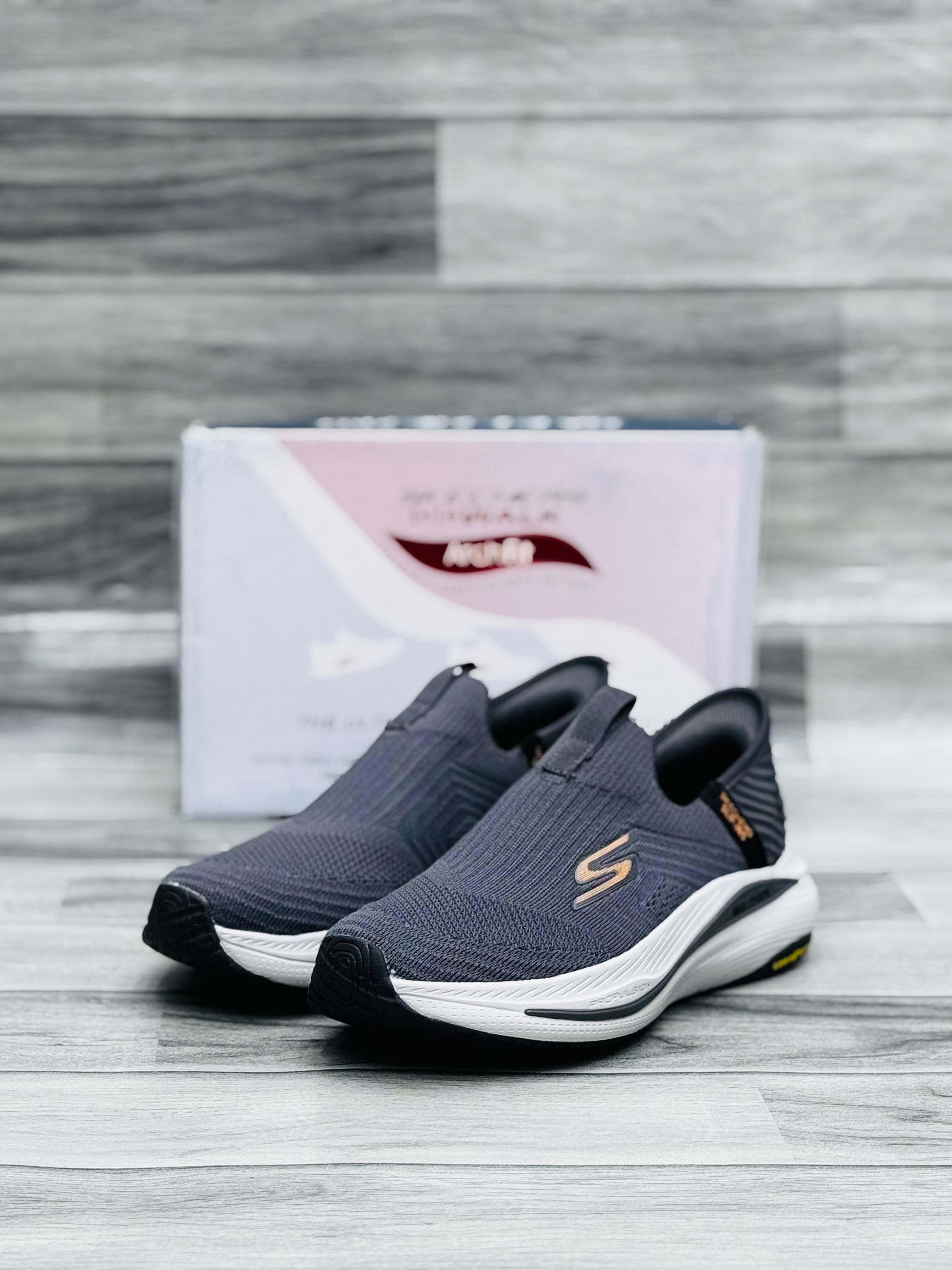 skechers air cooled memory foam shoes