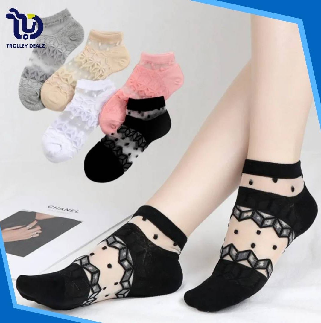 Pack of 5 - Comfortable Breathable Ankle Socks for Woman Soft Sport Short Ladies Socks Fancy Ladies Net Silk Anti-Slip Socks For Girls Korean Style Ladies Socks Fancy Low Cut Socks For Women .