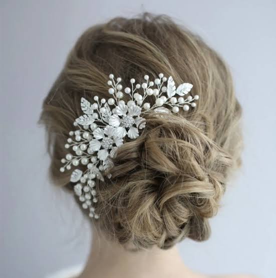 New Design Handmade Crystal Pearl Wedding Hair Accessories Tiara Headband & Comb - Simulated Pearl Bridal Hair Jewelry For A Stylish Wedding Look
