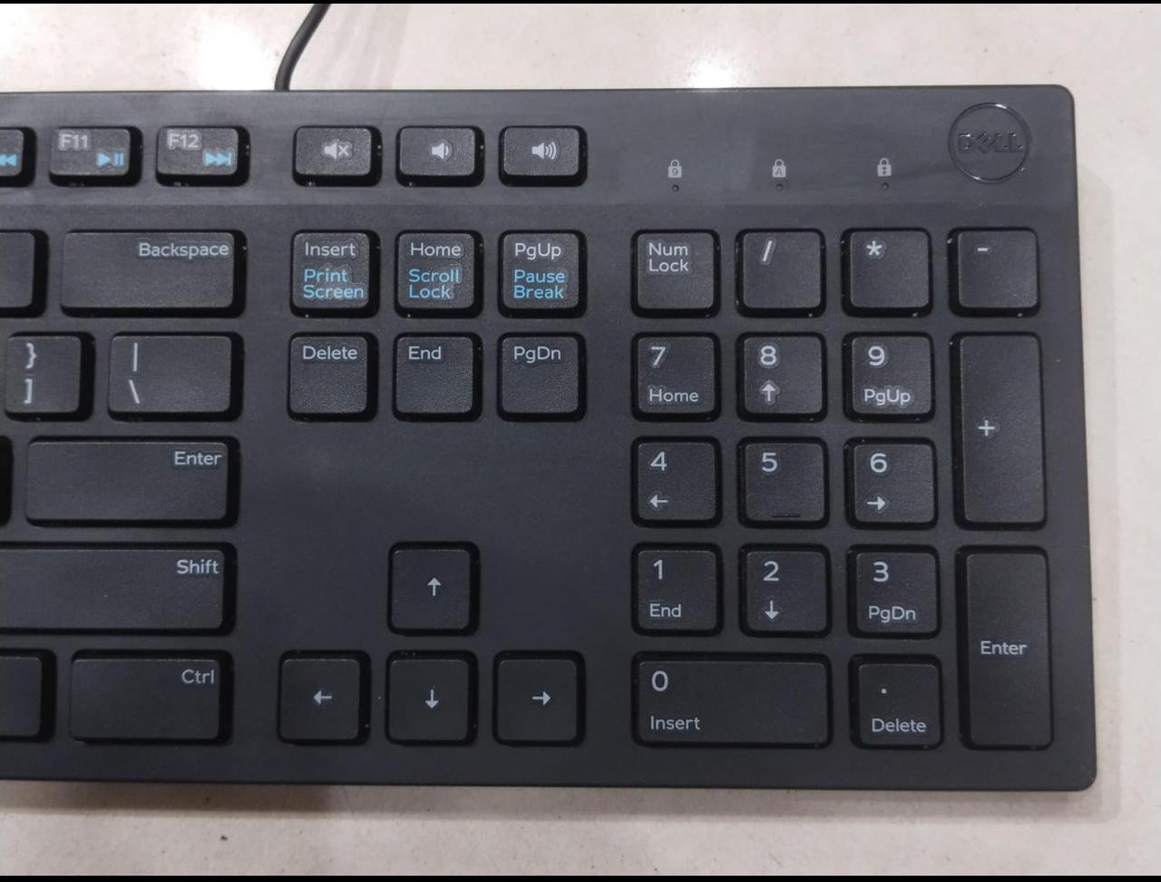 Multimedia Keyboard DELL KB216 KB USB wired  - US International (QWERTY) - Black